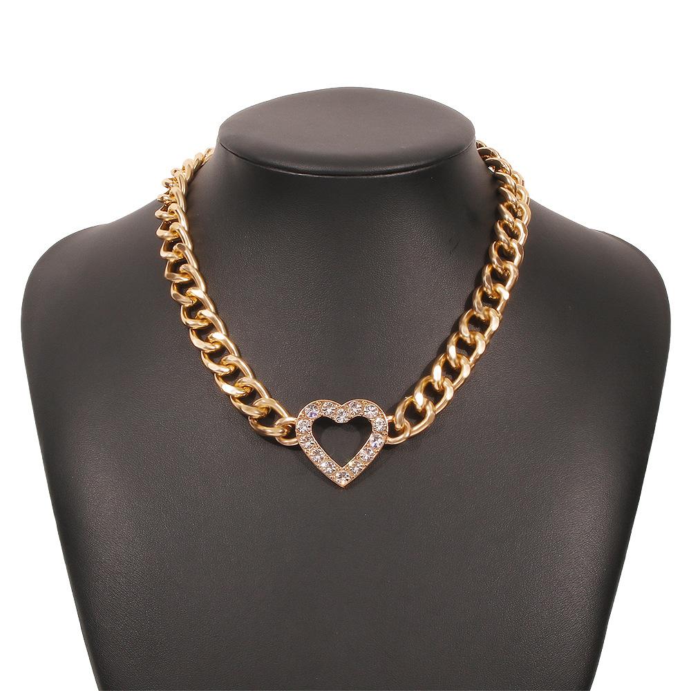 Women Streetwear Metal Chain Necklace Rhinestone Hollow Heart Clavicle Necklace Hip Hop Simple Personality Choker Jewelry