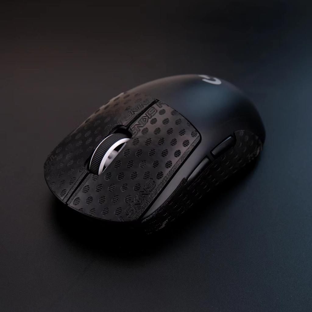 Custom Textured Reptile Grain Grip Tape Compatible Ultra-Light Symmetrical Ergo Feather-Light Mouse Skin Gift for GPW2/3