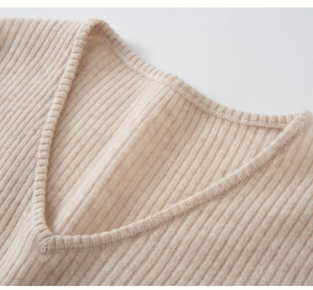 Women's Slimming V-neck Cashmere Knit Dress - Long Wool Dress for Autumn/Winter