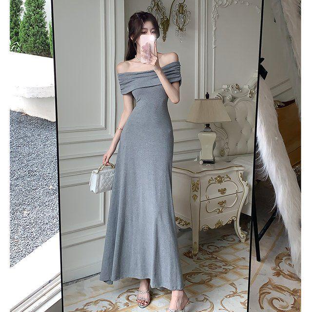 

2026 Spring/Summer Black One-Shoulder Dress: Elegant, Sensual Design with Waist-Cinching Slim Fit for Women Small серый