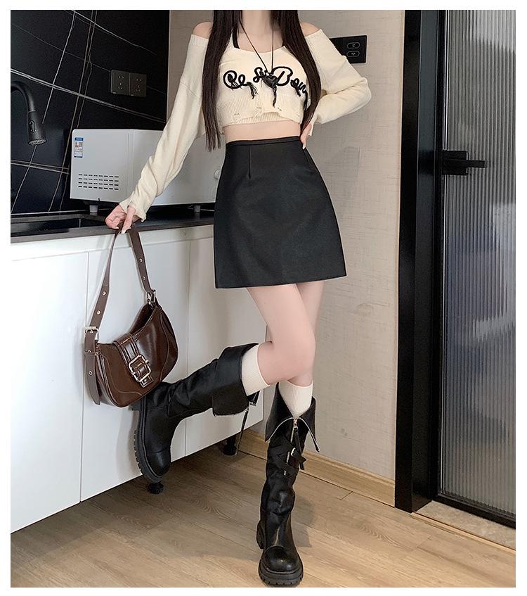 Women's Matte PU Leather Mini Skirt, High Waist A-Line, Slim Fit, Anti-Exposure, Autumn/Winter 2026 Style