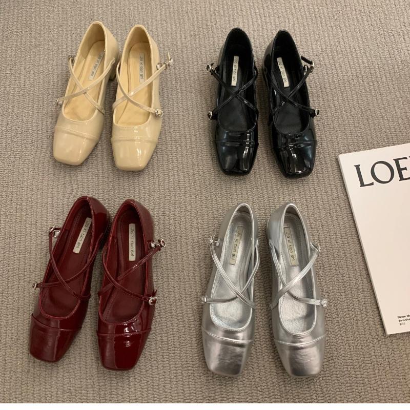 Women's Thick-heeled Cross Red Mary Jane Square-toe Single Shoes New Style for Spring 2025 Flat-soled Slipper Shoes