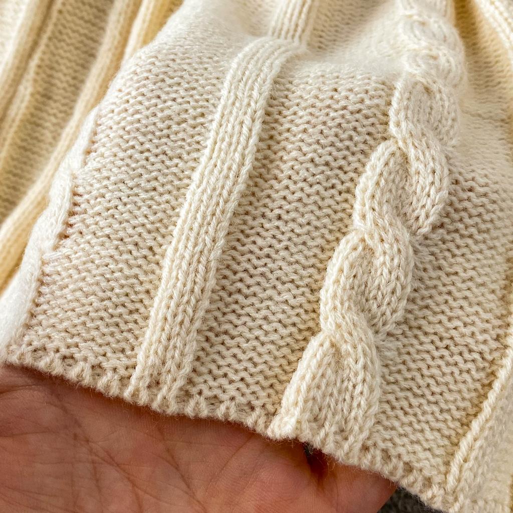 Retro V-Neck Thick-Knit Dress for Women Autumn Winter Elegant Solid Twist Jacqurd Slim Sweater Fishtail Dress