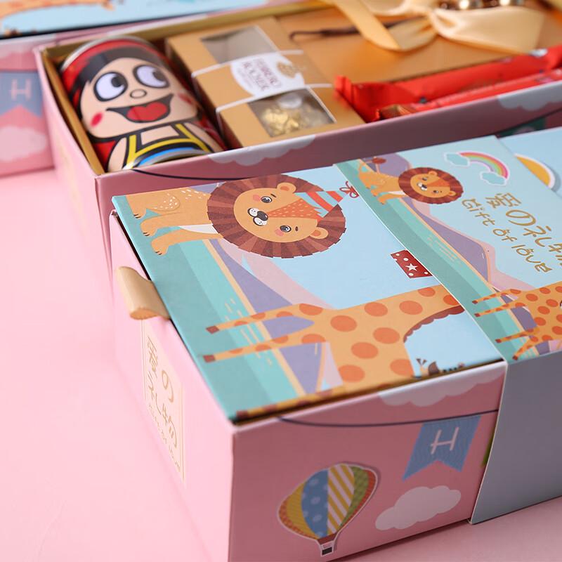 Ferrero Newborn Celebration Gift Box, 367g