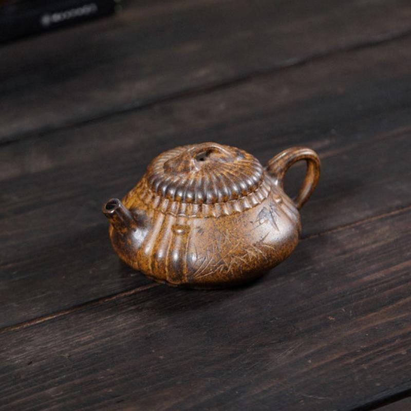 

Чайники из исинской фиолетовой глины 180 мл ручной работы, чайник с бамбуковой ложкой, из сырой руды, обожженный в драконовой печи на дровах, глиняный чайник с инфузором, чайный набор из циша