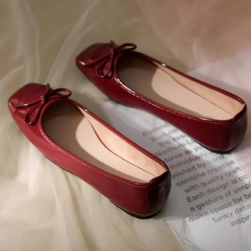 Fashion 2024 Retro Bow Patent Leather Women's Ballet Flats Autumn Slip-On Casual Shoes Round Toe Burgundy Loafers Zapatos De Mujer
