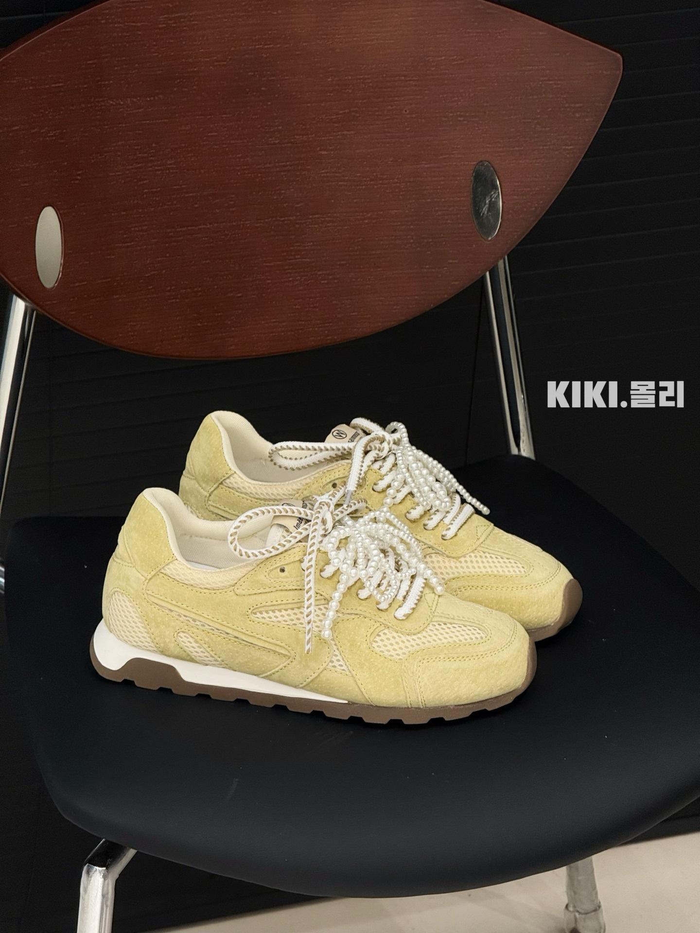 

Ballet German training shoes women s inner height increases girly feeling pearl leather mesh breathable Forrest Gump casual sports German training wom 35