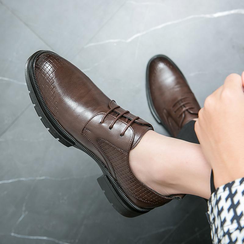

45 leather shoes men s large size 46 business dress soft leather men s leather shoes casual breathable soft sole leather shoes 46 коричневий
