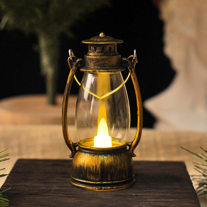 

Ретро Мини Фонарь Свечная ЛампаПортативный Ночник Керосиновая Лампа Декоративный Ветровой Фонарь Украшение Bronze Gold