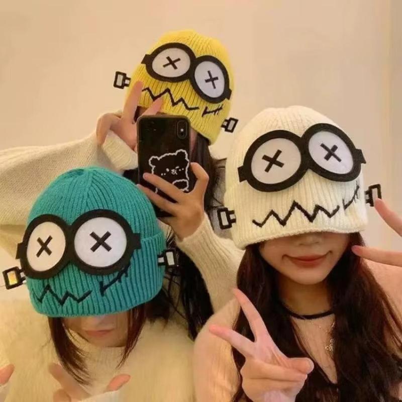 1PCS New Funny Knitted Hat for Women, Autumn and Winter Warmth Cute Big Eyed Cartoon Ear Protection Hat for Student Gifts