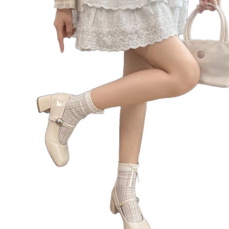 Retro quadratischer Kopf flacher Mund Leder Einzelne Schuhe Damen Sommer neu Lackleder Temperament dicker Absatz Mary Jane High Heels