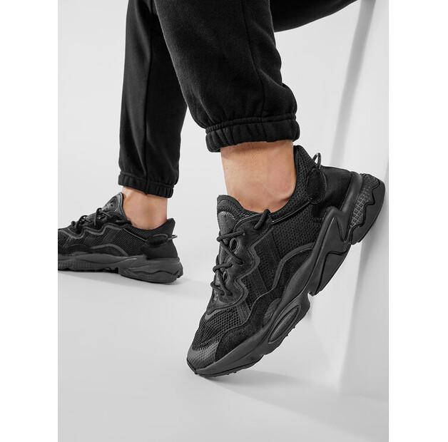 Кроссовки adidas Ozweego