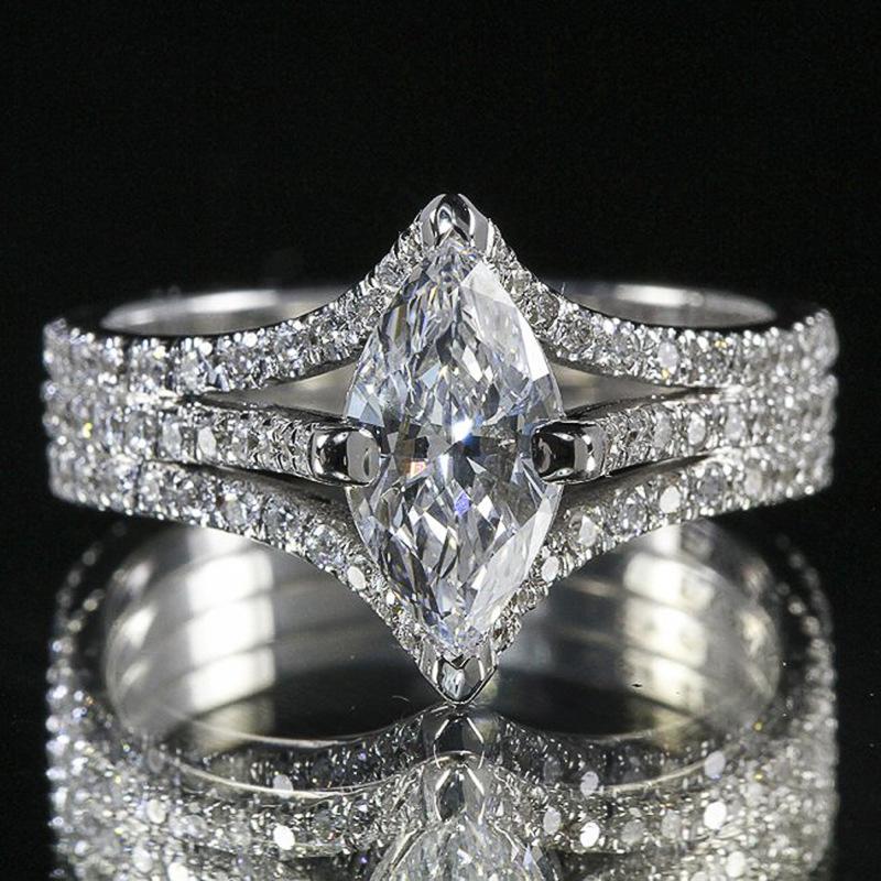 

2026 New Shining Horse Eye Geometric Ring for Women, Light Luxury, High End, Personalized Ring, Niche Trendy Design Zircon 6