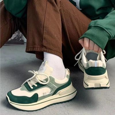 Buty dla Kobiet 2024 Wiosna Nowe Damskie Sneakersy na Platformie Wersja Koreańska Moda Skateboarding Buty Damskie Zapatillas De Deporte