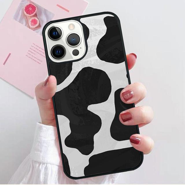 Cute Black and White Cow spots Pattern Phone Case Cover For iPhone 17 Air 15 16 Pro Max 14 13 12 11 Pro Max Plus