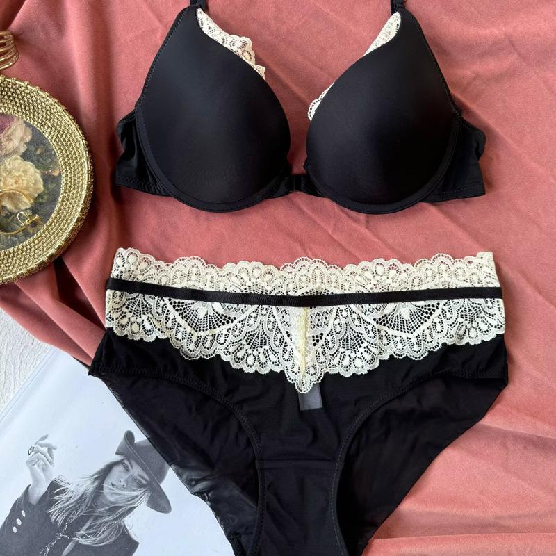 

French sexy underwear women s front buckle beautiful back lace bra small breasts show large gathering anti-sagging underwear S чорний