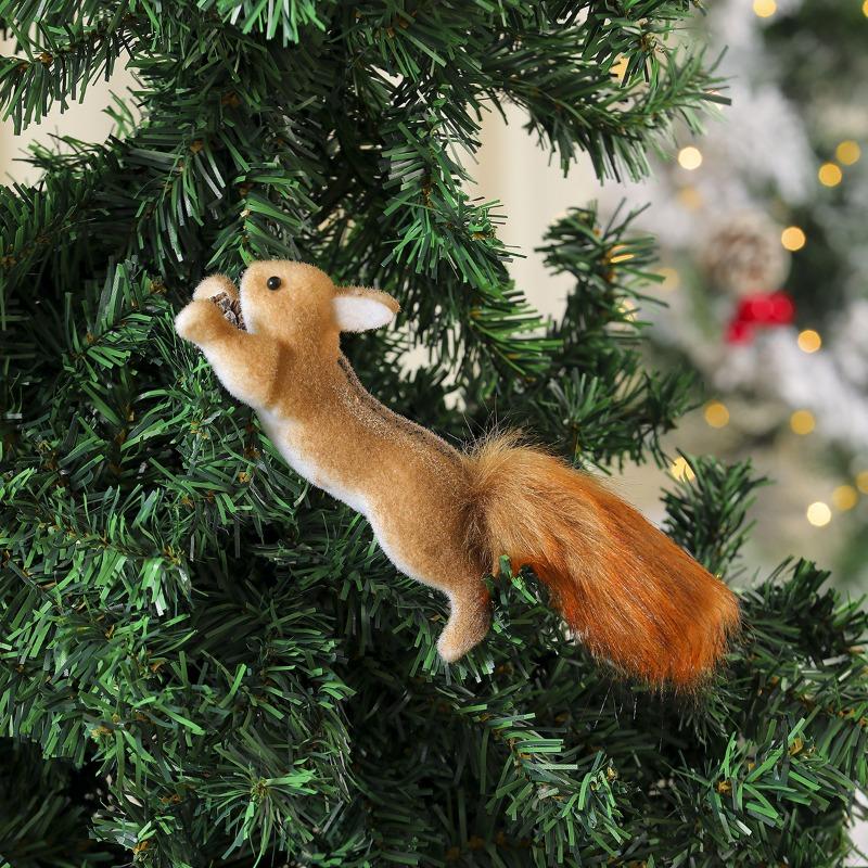 Foam Cartoon Simulation Squirrel Pendants, Christmas Tree Decorations, Scene Arrangement Ornaments, Props