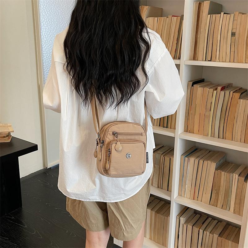 Women's Bag Lightweight Nylon Shoulder Crossbody Bag Mobile Phone Bag