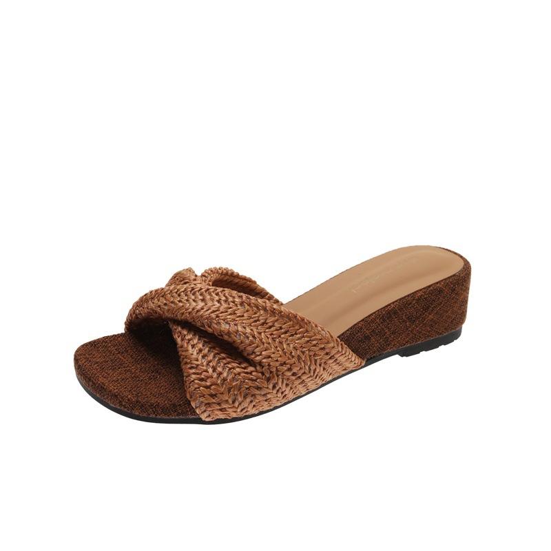 Retro French woven polka dot one-word slippers women's summer wear new sandals thick-soled thick-soled wedge sandals