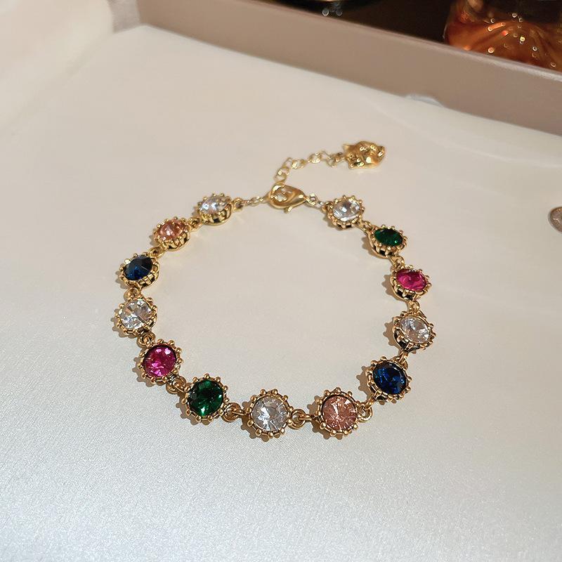 European and American diamond-encrusted flower hollow bracelet light luxury bracelet exquisite jewelry
