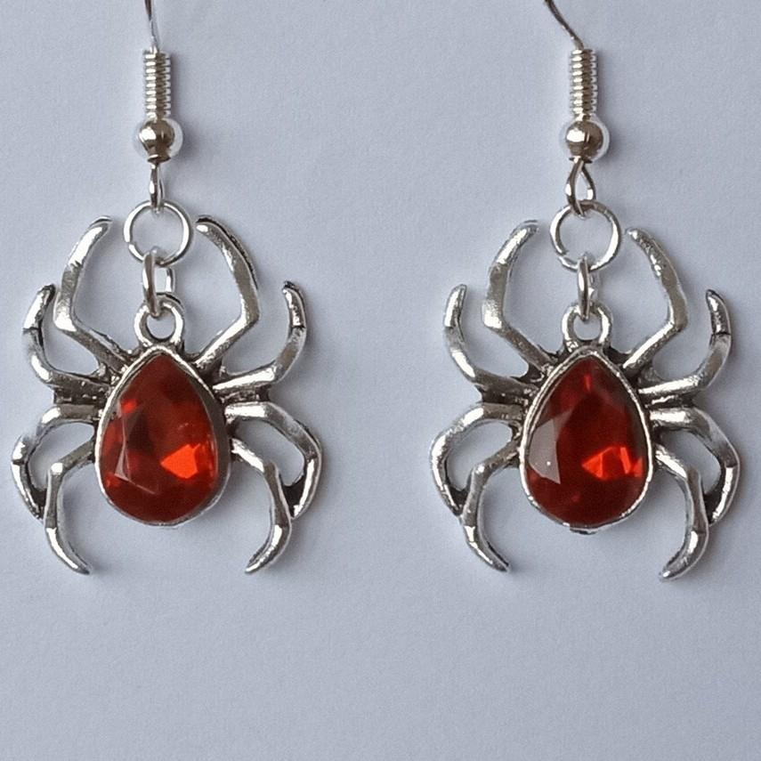 

Retro Dark Spider Waterdrop-shaped Red Imitation Gemstone Dangle Earrings for Women Gothic Black Spider Halloween Jewelry Gifts