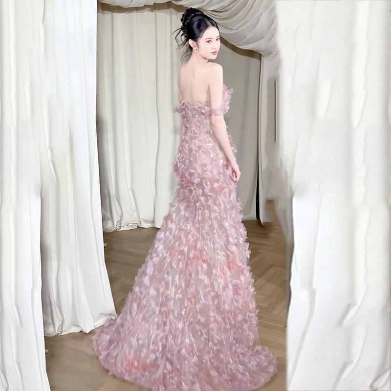 2026 French Pink One-Shoulder Strapless Dress: Elegant High-End Party & Engagement Attire