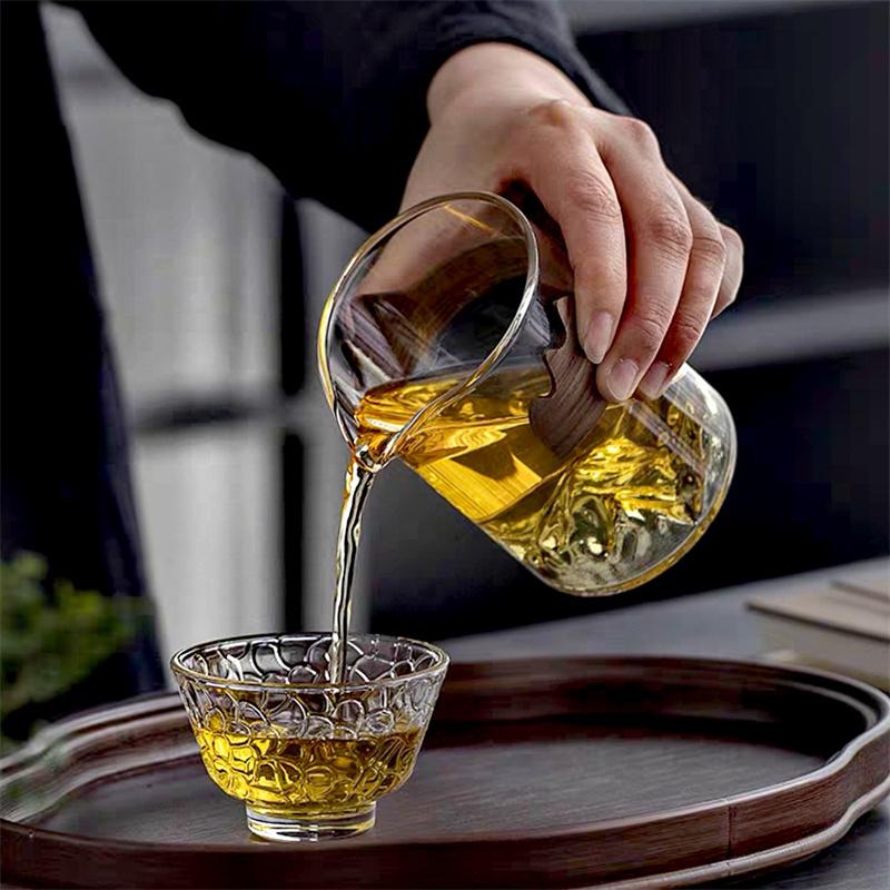 240ml Anti Scalding Wooden Handle Glass Fair Cup Tea Pitcher Household Tea Ceremony Tea Mug Chahai Kung Fu Tea Set Accessories
