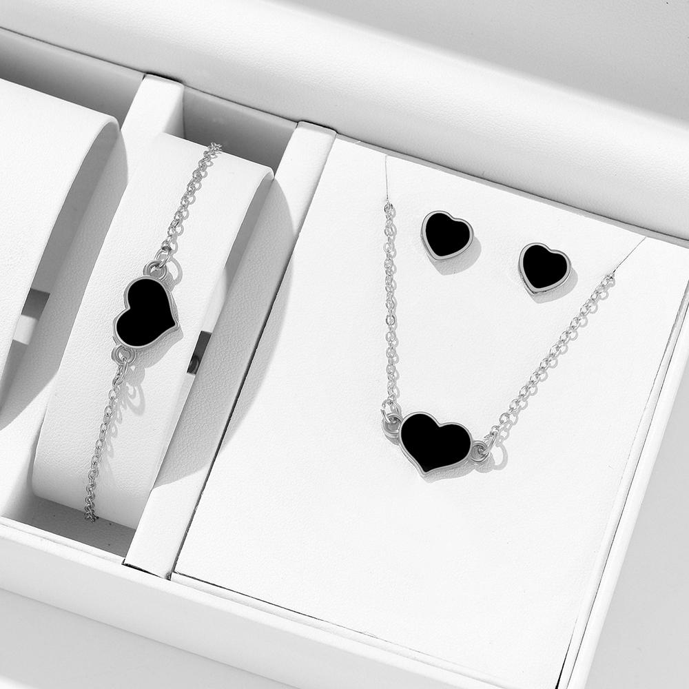4 Piece Set Of Four Color Matching Love Zircon Fashionable Elegant Creative Exquisite Necklace Bracelet Earring Combination Set