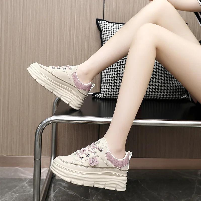Klobige Luxusmarke Damen Leder Freizeitschuhe Frühling Neu Dicke Erhöhung Sneakers Weibliche Vulkanisierte Schuhe Vielseitig De Mujer
