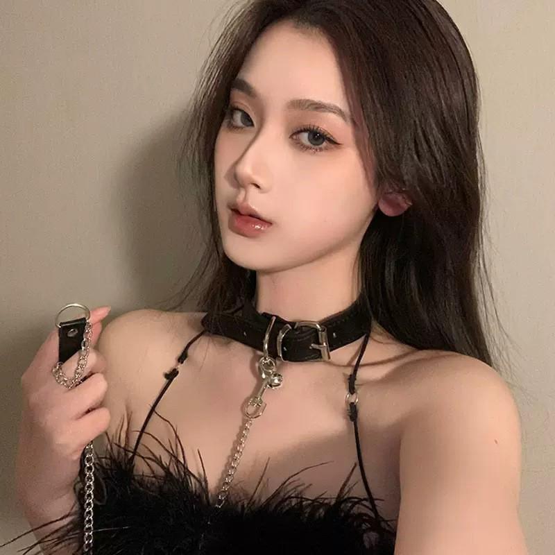 Unisex Leather Punk Chain Choker Necklace: Edgy, High-End Design