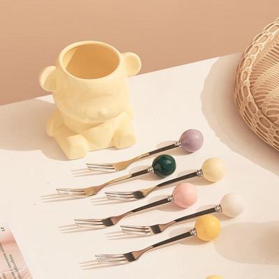 ZISIZ Cute Bear Fruit Fork and Jar Set