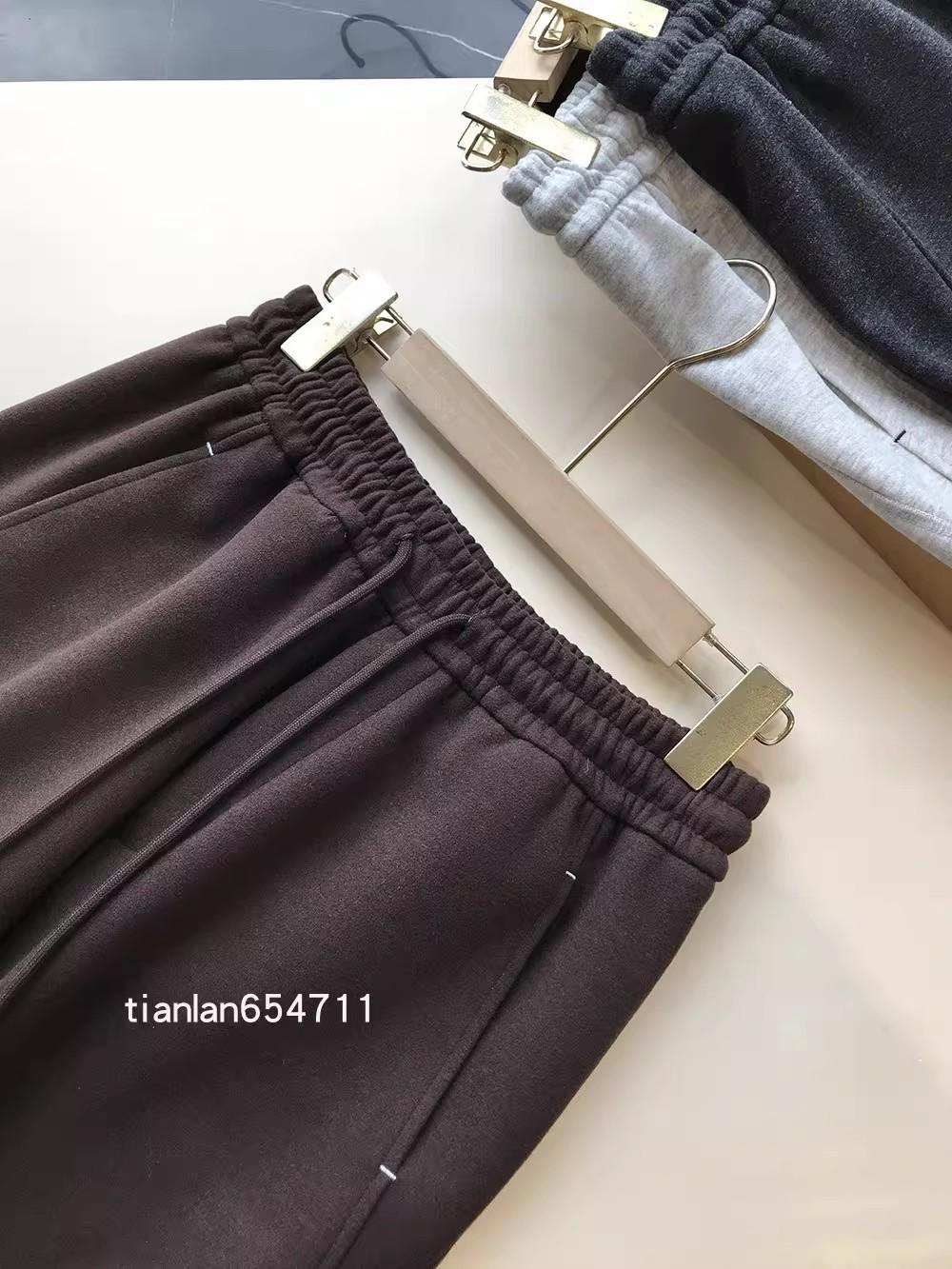 

GU161 One-Piece: High-Waist Elastic Straight-Leg Pants with Excellent Drape Medium
