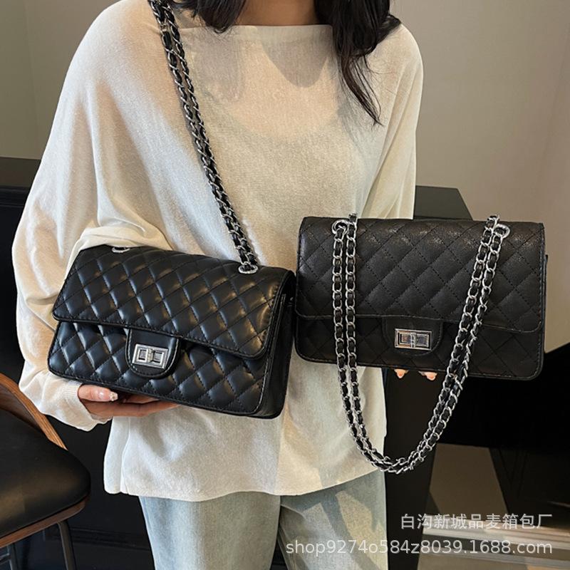 This year's popular bag 2025 autumn and winter new women's bag Internet celebrity chain messenger bag foreign style shoulder small square bag