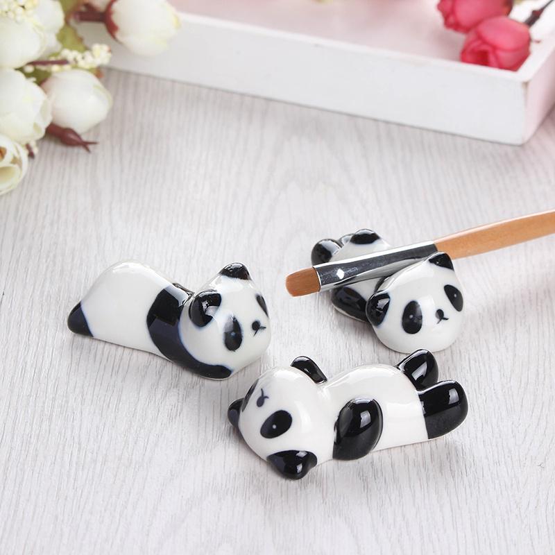 1Pc Nail Brush Pen Rack Ceramic Stand Holder Cute Panda Manicure Nail Art Tool Random Pattern