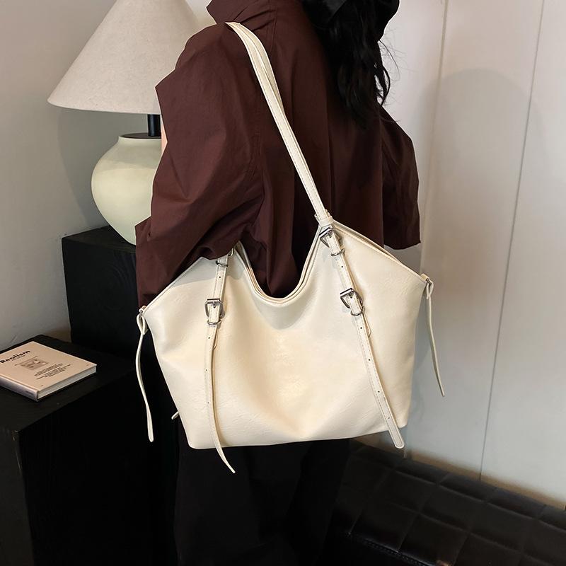 Large Bag Commuter New Armpit Bag Large Capacity Tote Bag Shoulder Bag Casual Women's Bag