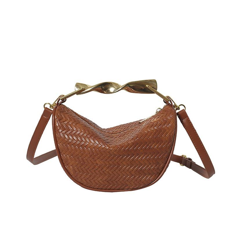Fashion Woven Pattern Portable Crescent Bag Women's Bag Summer New High-end Texture Shoulder Underarm Bag Trendy Messenger Bag