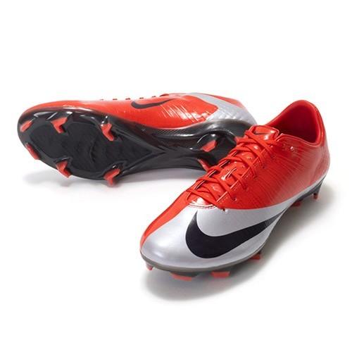 IQ2995-801 Cristiano Ronaldo A Nike Mercurial Superfly 1 Max Orange (Men's)