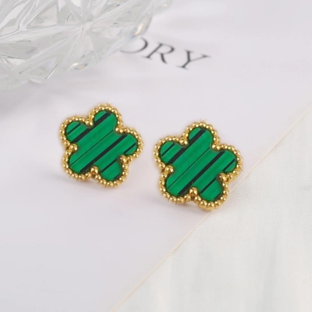 jewelry sales stainless steel five-leaf flower necklace bracelet earrings set high sense women's shamrock jewelry party