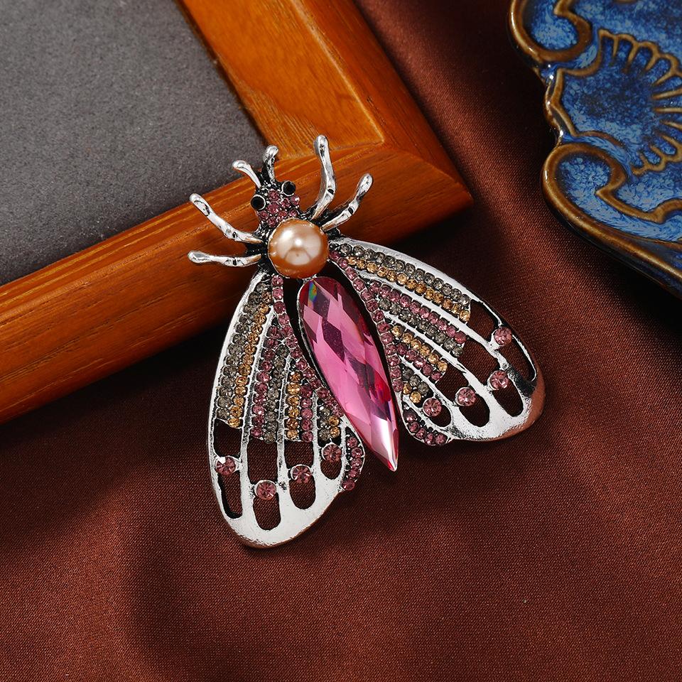 Classic Women Delicate Pearl Bee Crystal Brooches Pins Fashion Metal Insect Badges Vintage High Quality Jewelry Gift For Lady