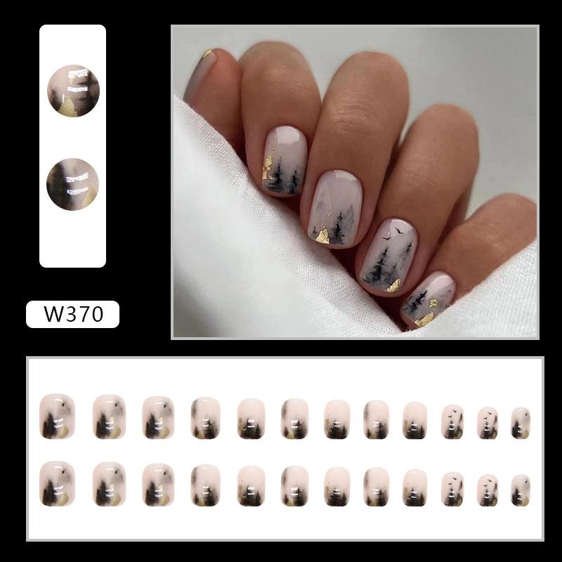 European And American Wind Bursts, Nail Art Is Sweet And Cool, Leopard Print Is Fresh, Lake Blue Is Naturally Sweet, And Nail Pads Are Worn.