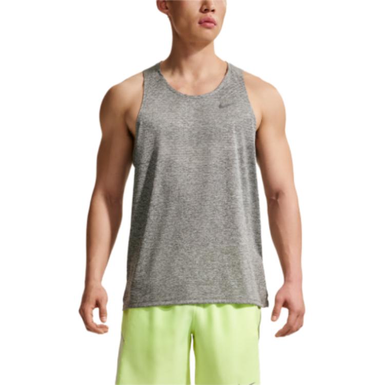 Nike Dri-FIT ADV Stride Reflective Logo Running Vest Men vests HV5211-084 S