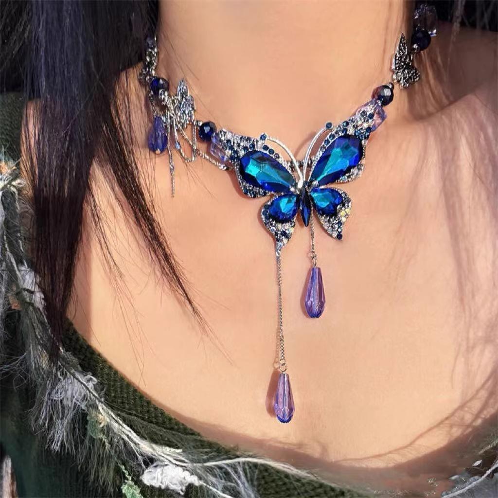 Super Fairy Retro Collarbone Chain, Blue Crystal Butterfly Tassel Light Luxury Personality Women Neck Chain