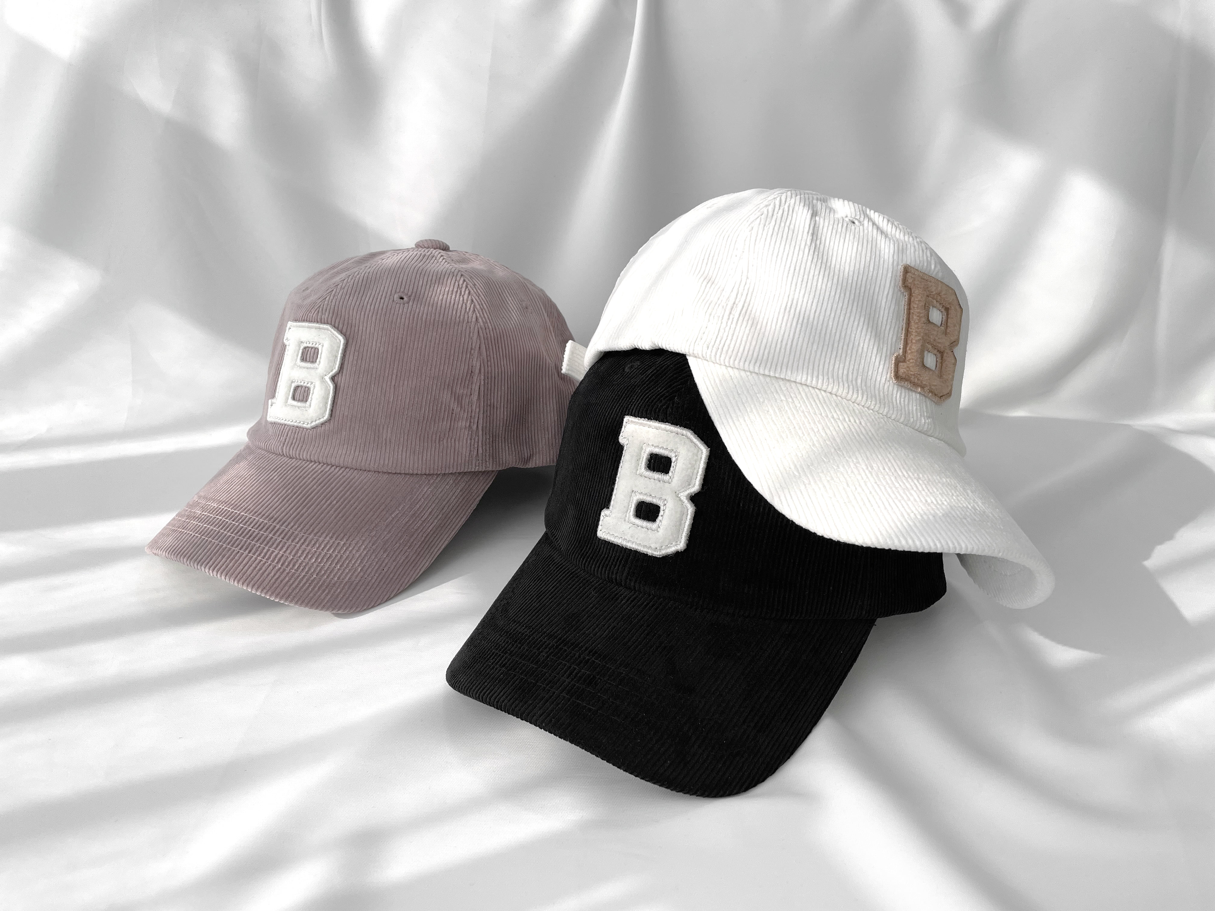 

Women s Unisex Golden B Ball Cap Basic Cap white