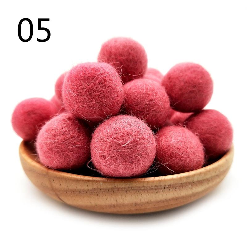 10 ks Nadýchaná měkká bambulka pro DIY ruční práce Plyšové bambulky Svatba Vánoce Dětské dárky Domácí dekorace Šicí potřeby