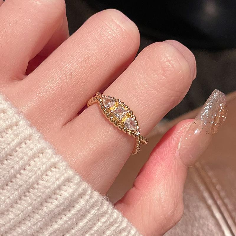 Explosive Fashion Temperament Diamond Opening Ring Niche Design Medieval French High-End Accessories Ring Women