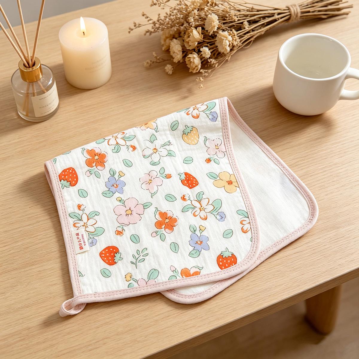 Four-Layer Pure Cotton Baby Gauze Towel: Newborn Face Towel, Gauze Bib, Children’s Square Towel 25x50 CM