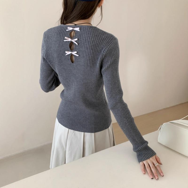 Crew neck back bow design sense knitted bottoming shirt autumn and winter new slim and thin sweater inner women