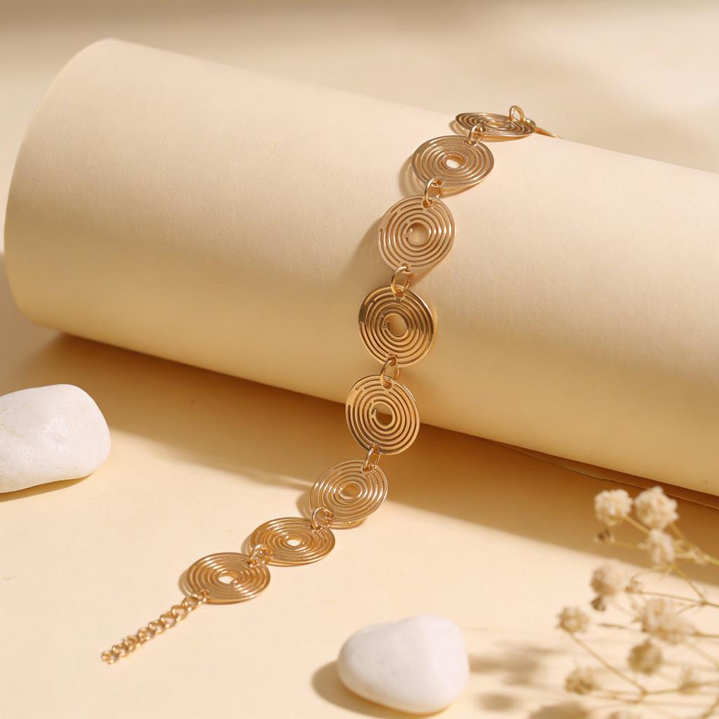 Personalized Geometric Round Bracelet Exaggerated Hollow Metal Style Jewelry Women