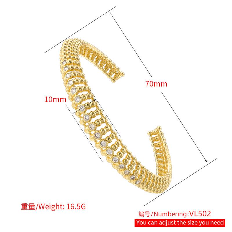 New Hollow Spherical Bracelet with Niche Design, High-end Feel, Light Luxury, Versatile and Open Mouth Jewelry Set