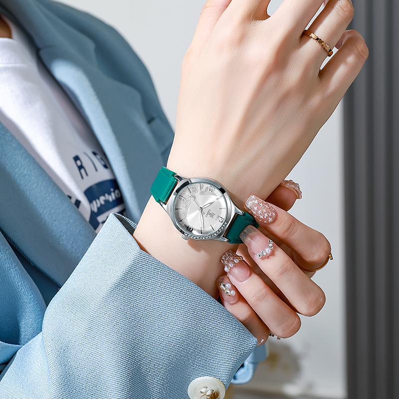 

New Fashion Women Watches Silicone Simple Quartz Watch Casual Women s Wristwatch Ladies Clock Women s Watches Relogio Feminino